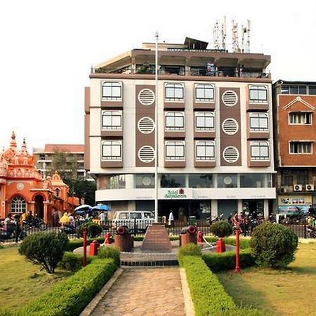 Hotel Satyaheera Mapusa Buitenkant foto