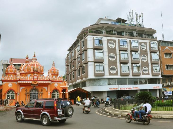 Hotel Satyaheera Mapusa Buitenkant foto